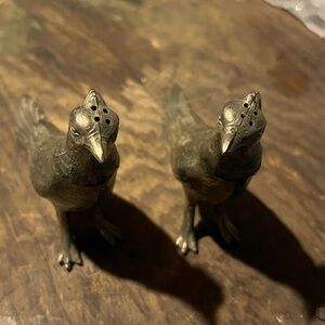 Vintage pheasant salt and pepper shakers
